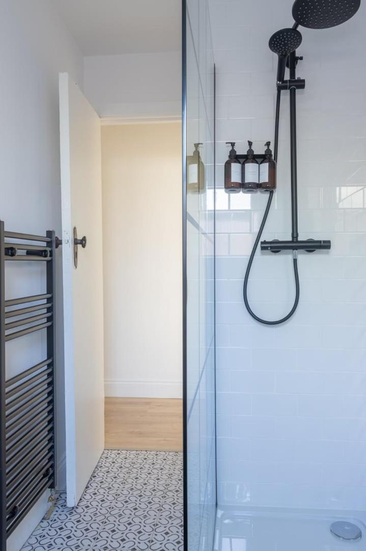 Guestready - Modernised In Monkstown