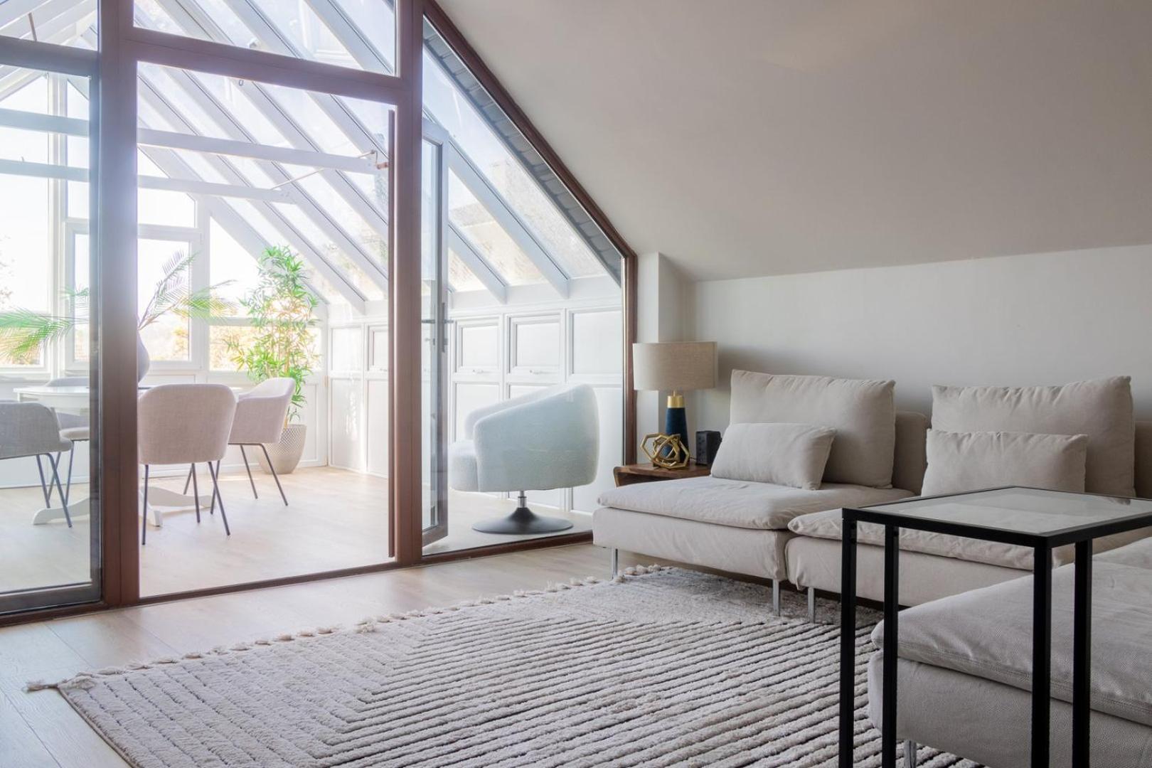 Guestready - Modernised In Monkstown Guest house