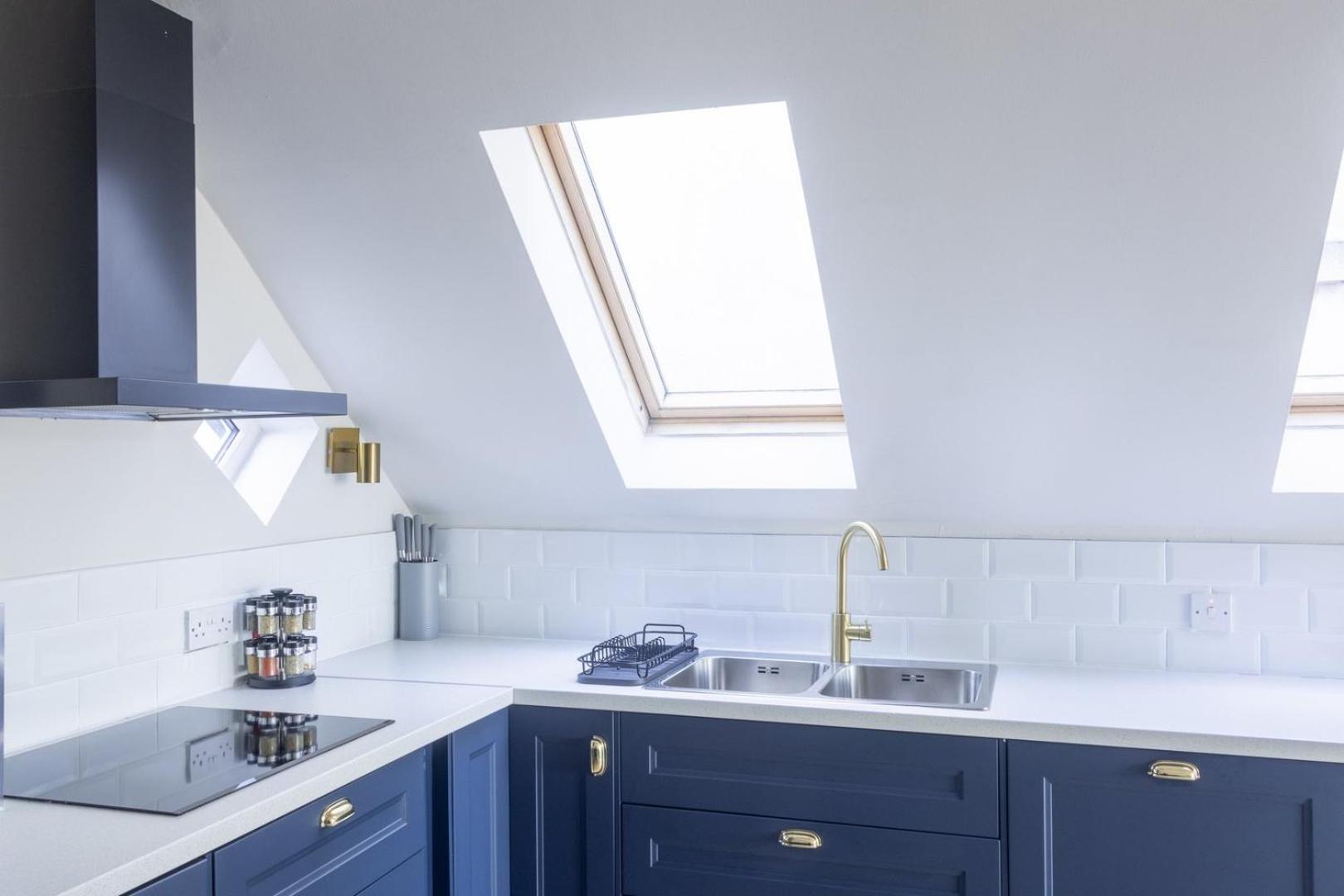 Guestready - Modernised In Monkstown Guest house *